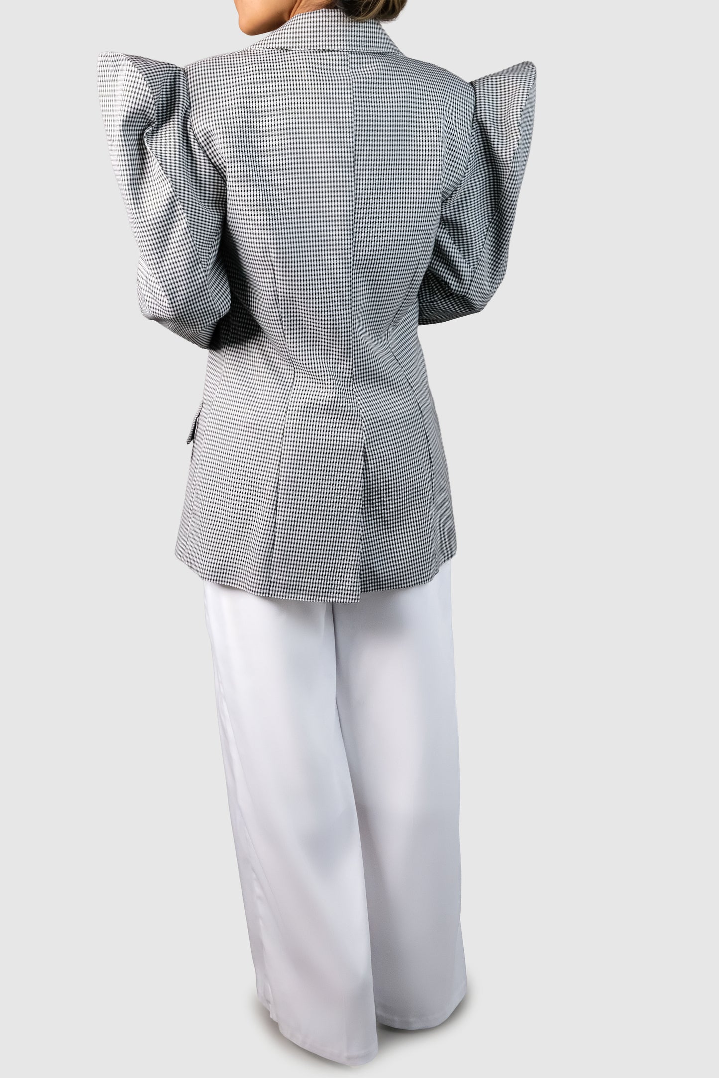 Structured Oversized Blazer in Houndstooth with Sculpted Shoulders – Limited Edition